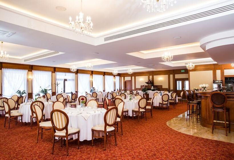 فندق Ventus Natural & Medical Spa