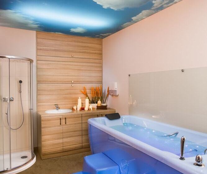 فندق Ventus Natural & Medical Spa