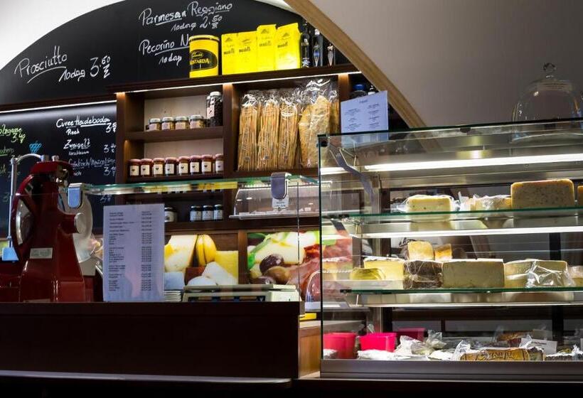 酒店 Vinothek Schwarzer Adler