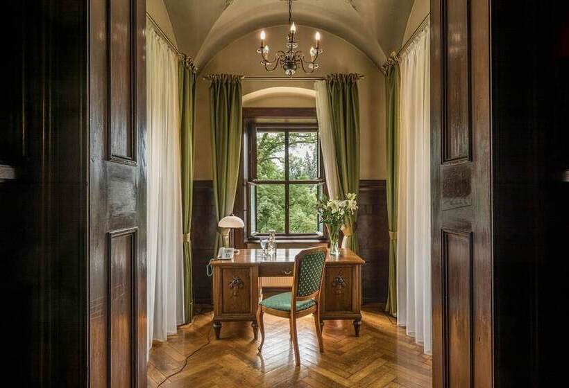 ホテル Zamek Kliczkow