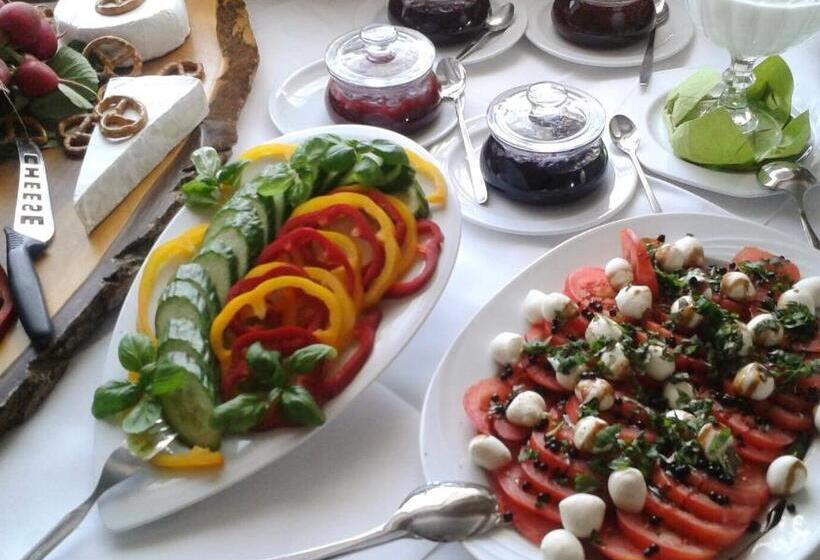 酒店 Zur Goldenen Sonne