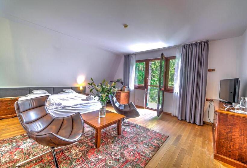 בית מלון כפרי Jelenia Struga Medical Spa