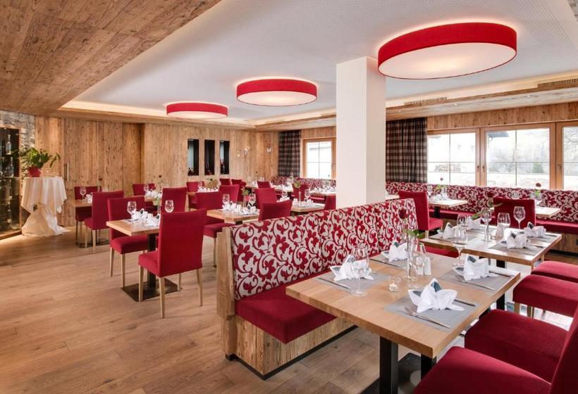 Отель Der Reschenhof