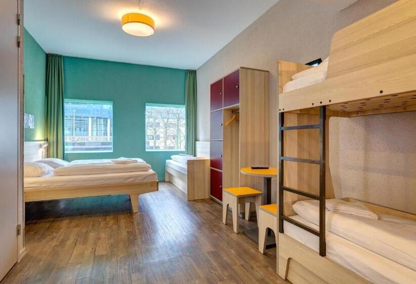 Meininger Hotel Amsterdam City West