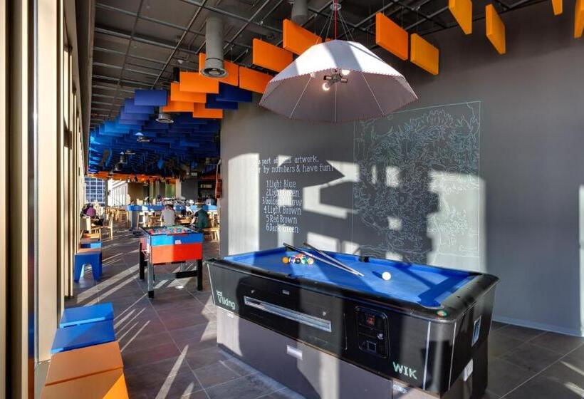 Meininger Hotel Amsterdam City West