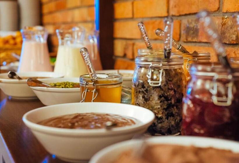 Mikołajki Resort Hotel & Spa Jora Wielka