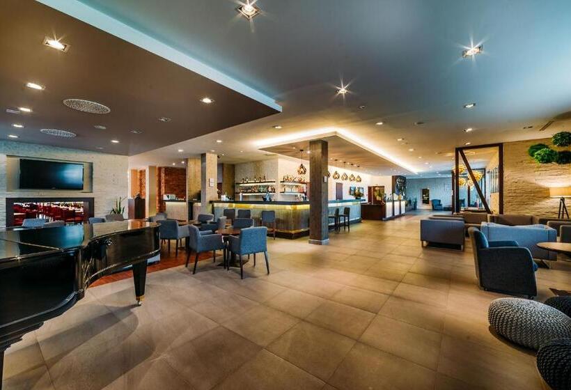 Mikołajki Resort Hotel & Spa Jora Wielka