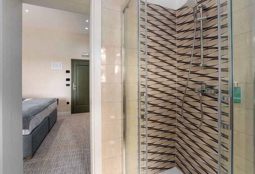 بنسيون Boutique Hotel Paradiso