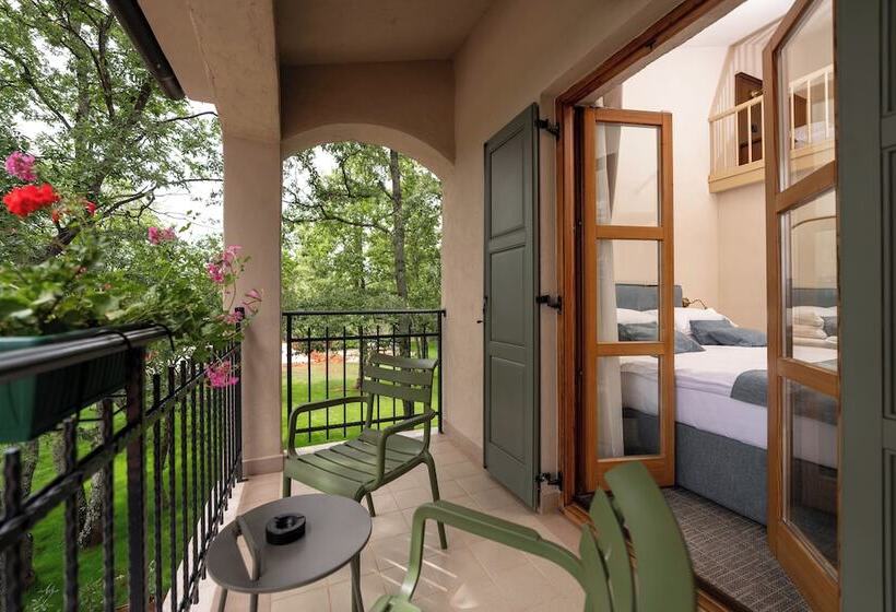 بنسيون Boutique Hotel Paradiso