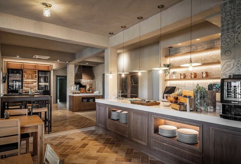 بنسيون Boutique Hotel Paradiso