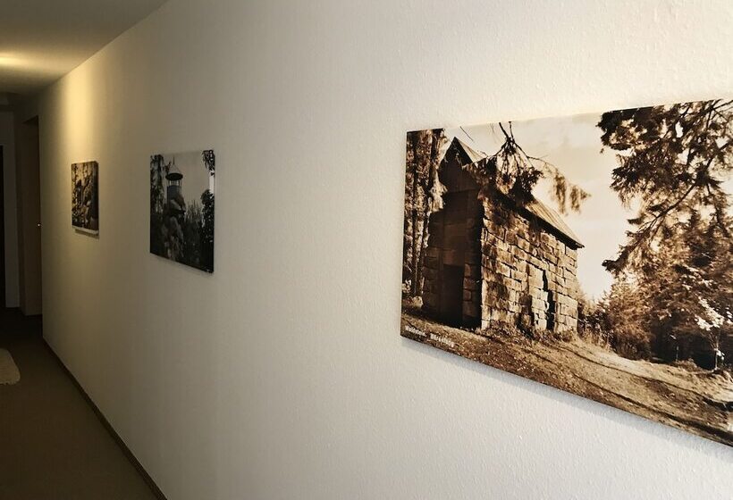 ペンション Gasthof Zum Waldstein