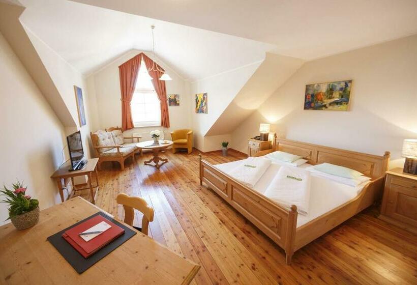 Пансион Il Plonner Hotel Restaurant Biergarten