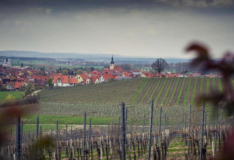 펜션 Landhotel Und Weingasthof Schwarzer Adler