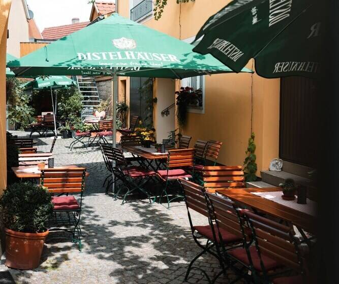 펜션 Landhotel Und Weingasthof Schwarzer Adler