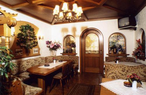 Пансион Landgasthof Deutsches Haus