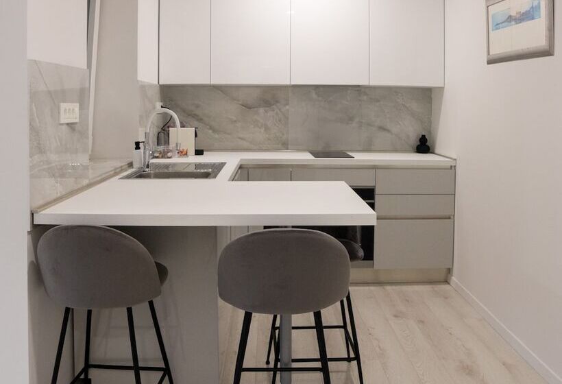 膳宿费 Luxury Garden Rooms