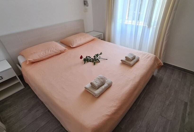 膳宿费 Luxury Garden Rooms