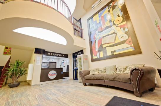 فندق على الطريق Hotel & Restauracja Picaro