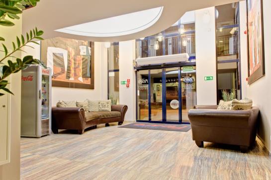 Picaro Po Udnie Motel