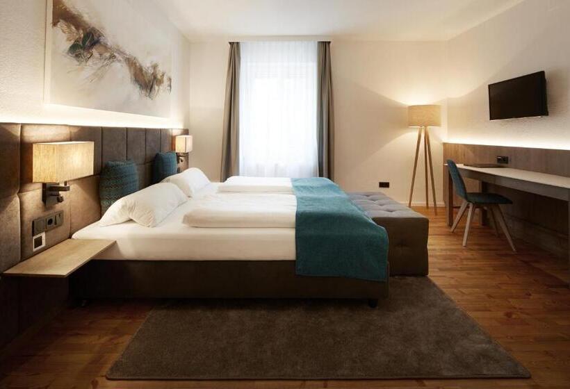 Schüdlbauer´s Hotel Restaurant Bar