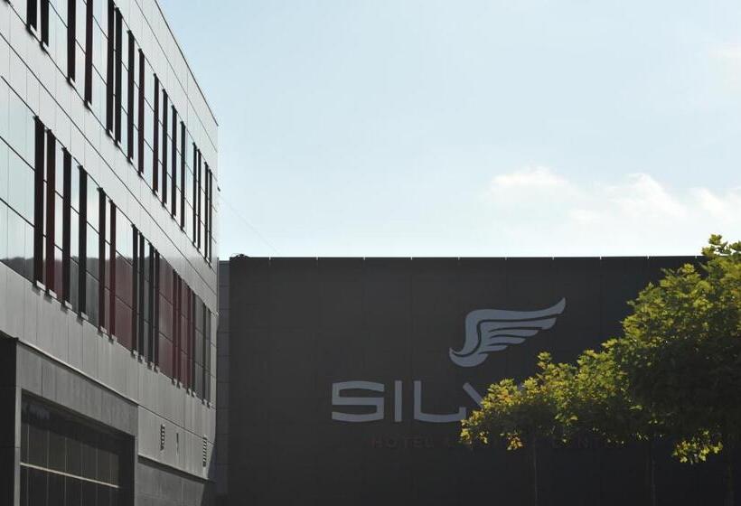 Silver Hotel & Gokart Center