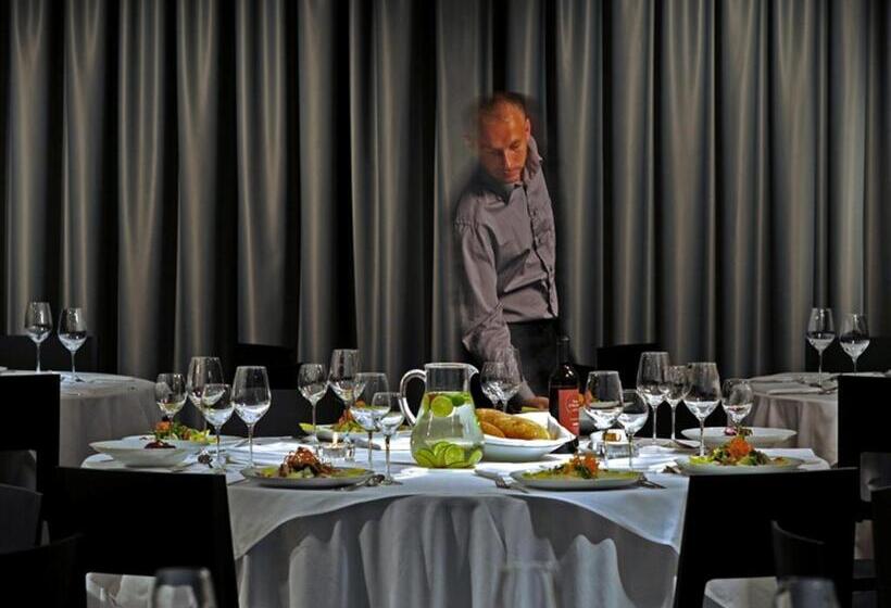 Silver Hotel & Gokart Center