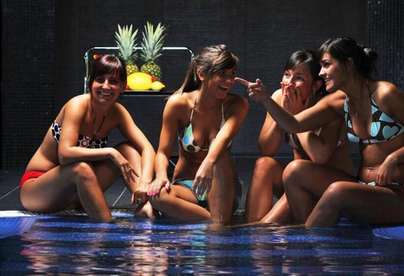 Silver Hotel & Gokart Center