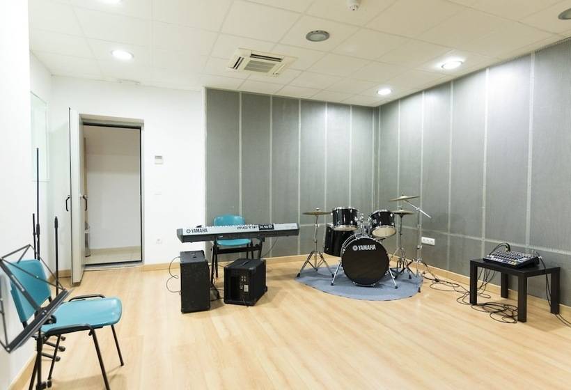 Torremolinos Inturjoven Youth Hostel