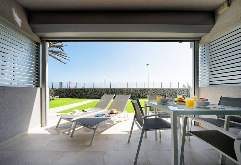 Apartamentos Con Mar