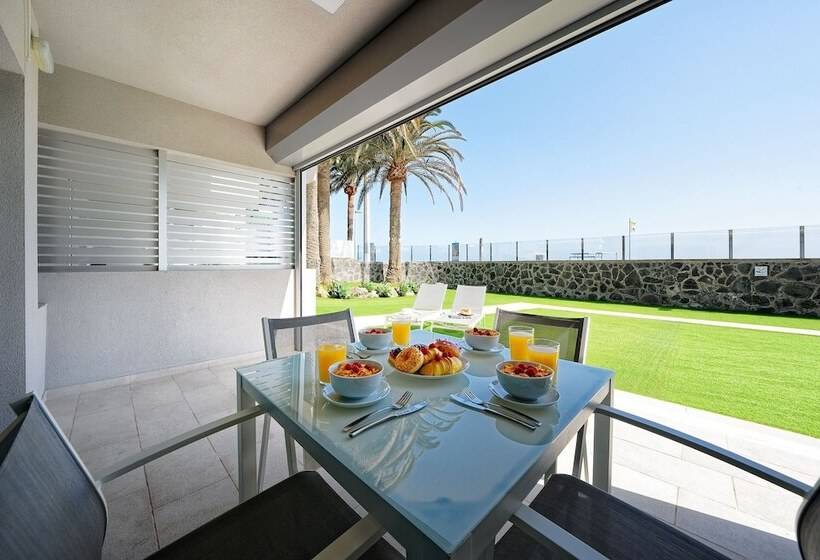 Apartamentos Con Mar