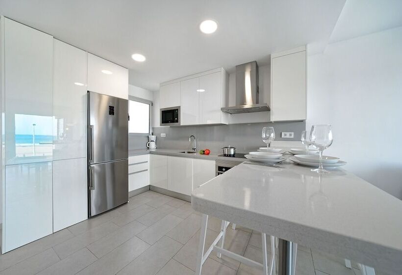 Apartamentos Con Mar