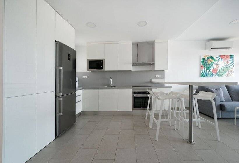 Apartamentos Con Mar