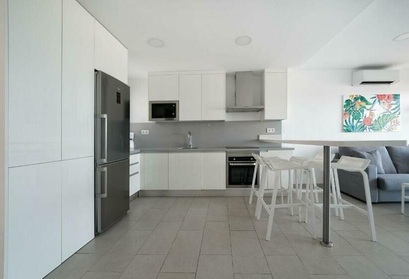 Apartamentos Con Mar