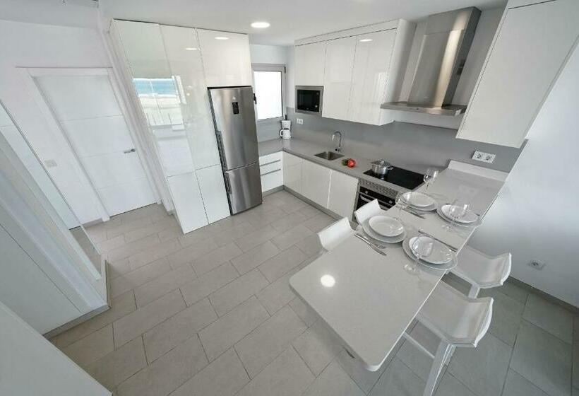Apartamentos Con Mar