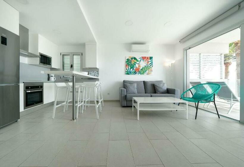 Apartamentos Con Mar