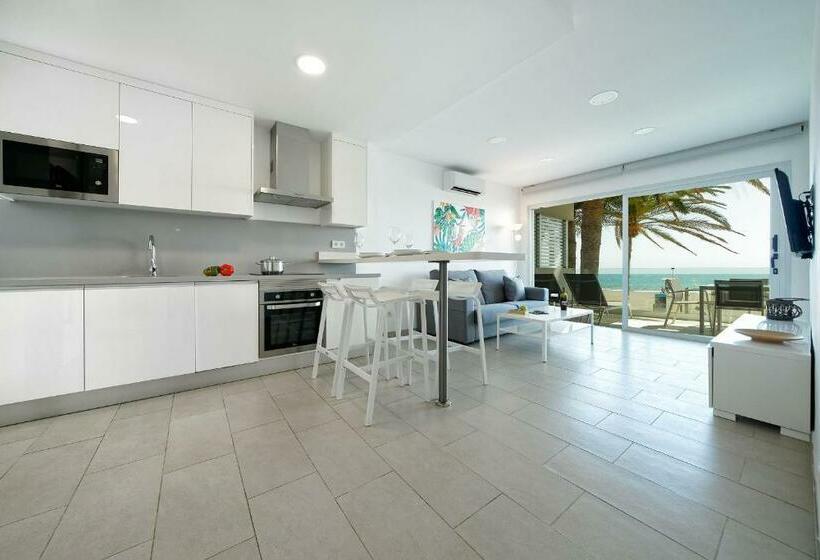 Apartamentos Con Mar