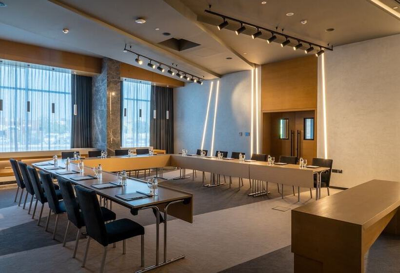 هتل Al Khoory Courtyard