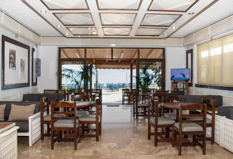 فندق Argo Papadakis