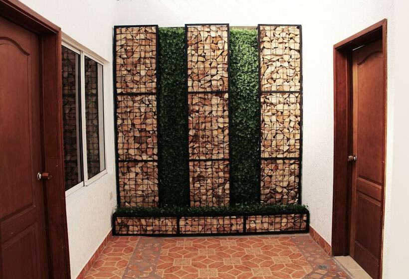 Отель Boutique Noa