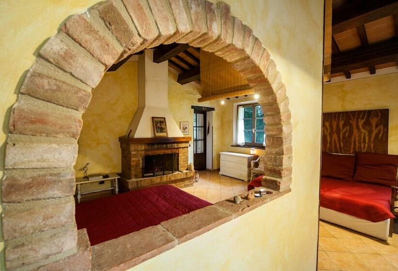 בית מלון כפרי Cottage In The South Of Tuscany