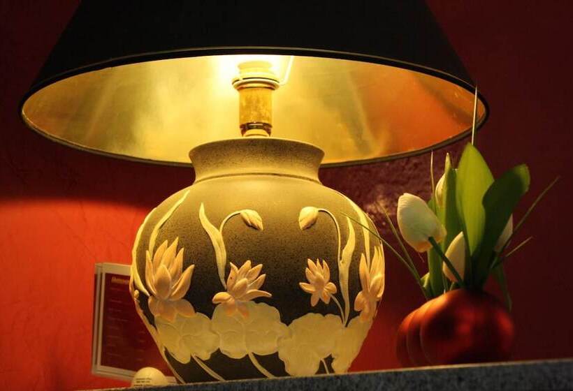 Отель Du Touring