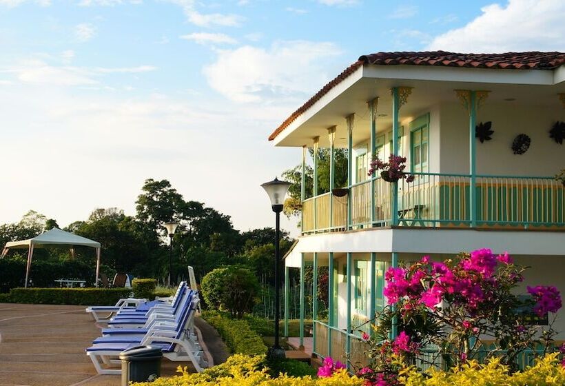 فندق Eden Parque Del Cafe