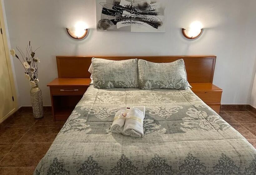 فندق El Pozo De La Nieve