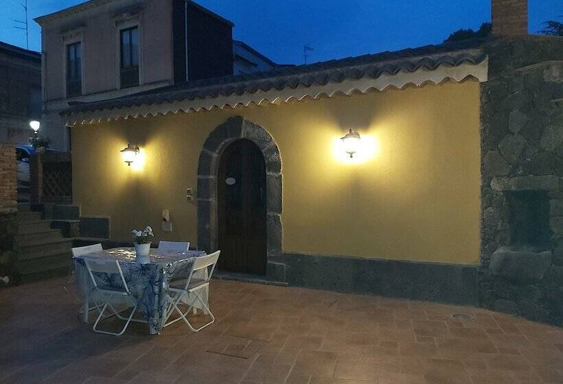 ホテル Furaha Villa Etna Trecastagni