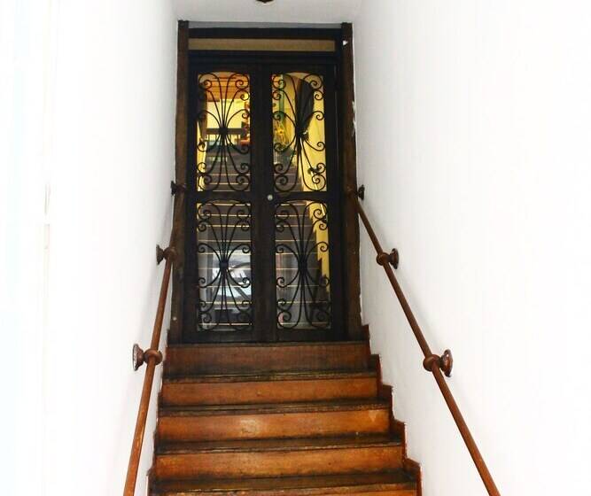 בית מלון כפרי Geranios