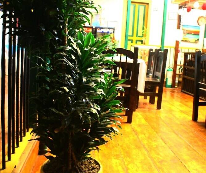 בית מלון כפרי Geranios