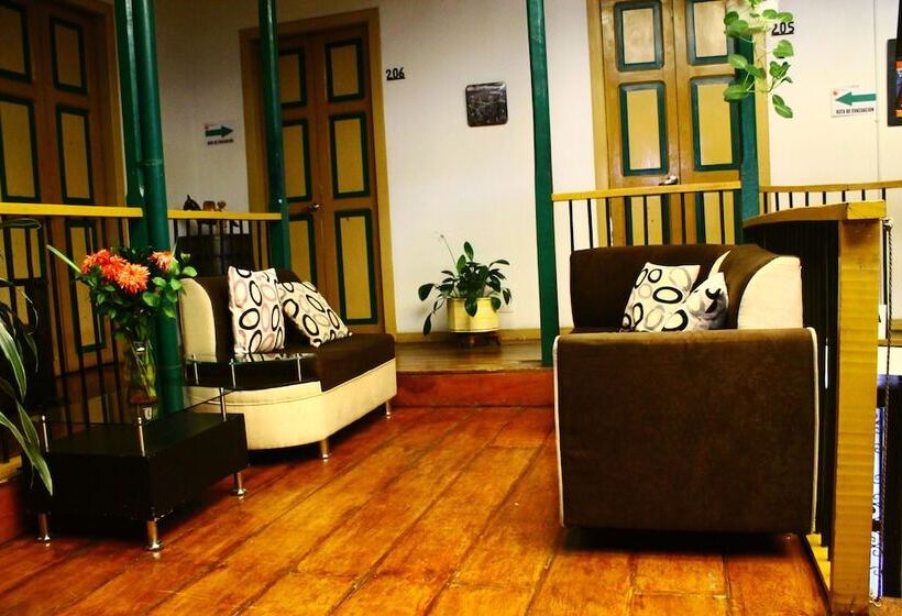 בית מלון כפרי Geranios