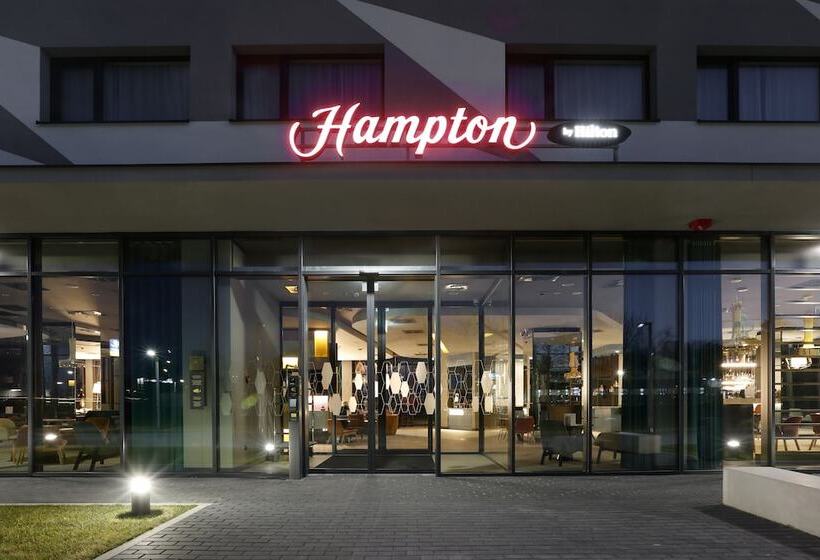 Отель Hampton By Hilton Krakow Airport