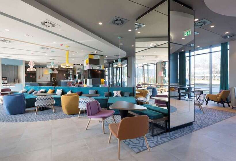 Отель Hampton By Hilton Krakow Airport