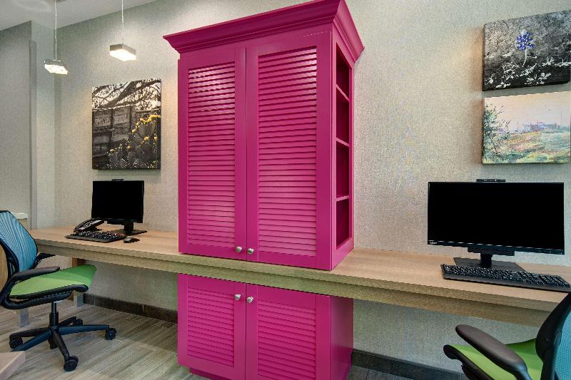 בית מלון כפרי Home2 Suites By Hilton Burleson